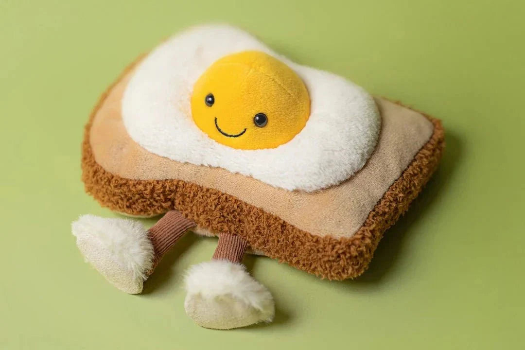 Jellycat Amuseable - Egglantine Egg on Toast plush toy – Auraplush™